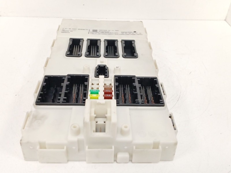 Recambio de caja reles / fusibles para bmw 3 (f30, f80) 320 d referencia OEM IAM 928182801  