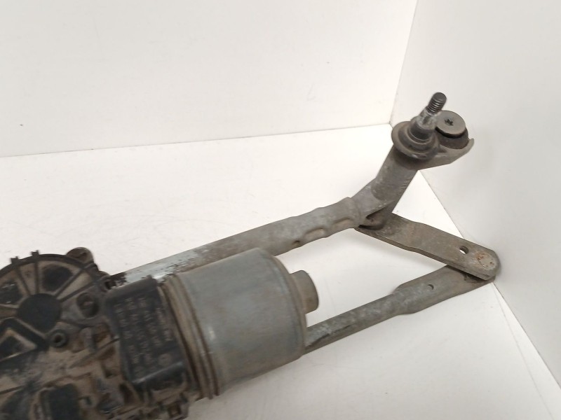 Recambio de motor limpia delantero para seat ibiza iii (6l1) 1.4 tdi referencia OEM IAM 0390241551 6R1955119 