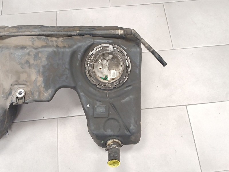 Recambio de deposito combustible para bmw 3 (f30, f80) 320 d referencia OEM IAM 724397208  