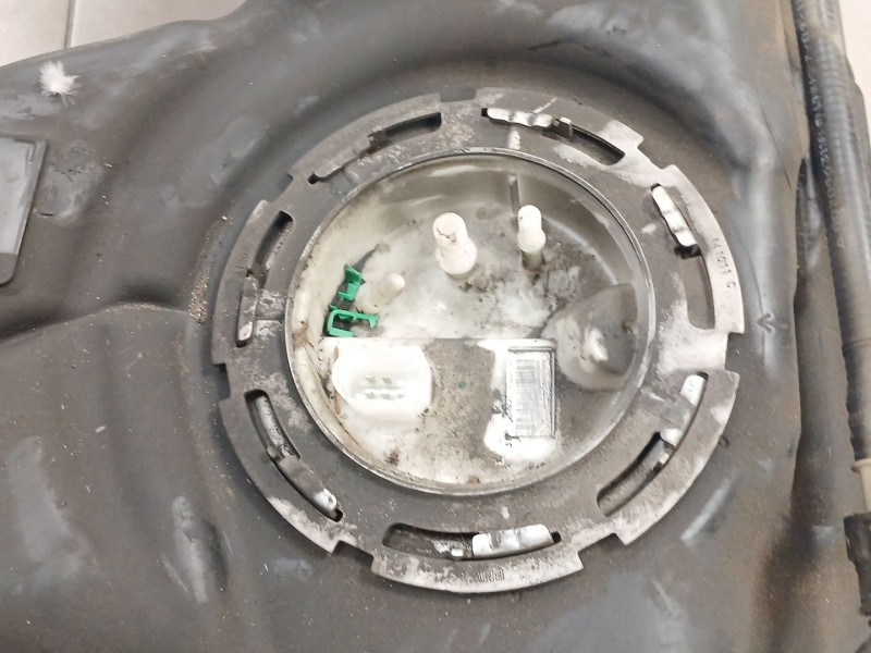 Recambio de deposito combustible para bmw 3 (f30, f80) 320 d referencia OEM IAM 724397208  