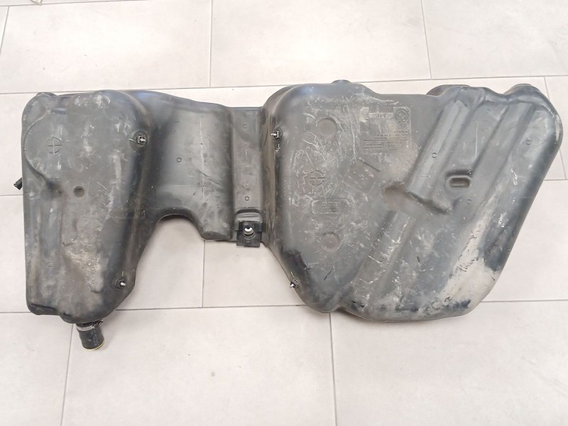 Recambio de deposito combustible para bmw 3 (f30, f80) 320 d referencia OEM IAM 724397208  