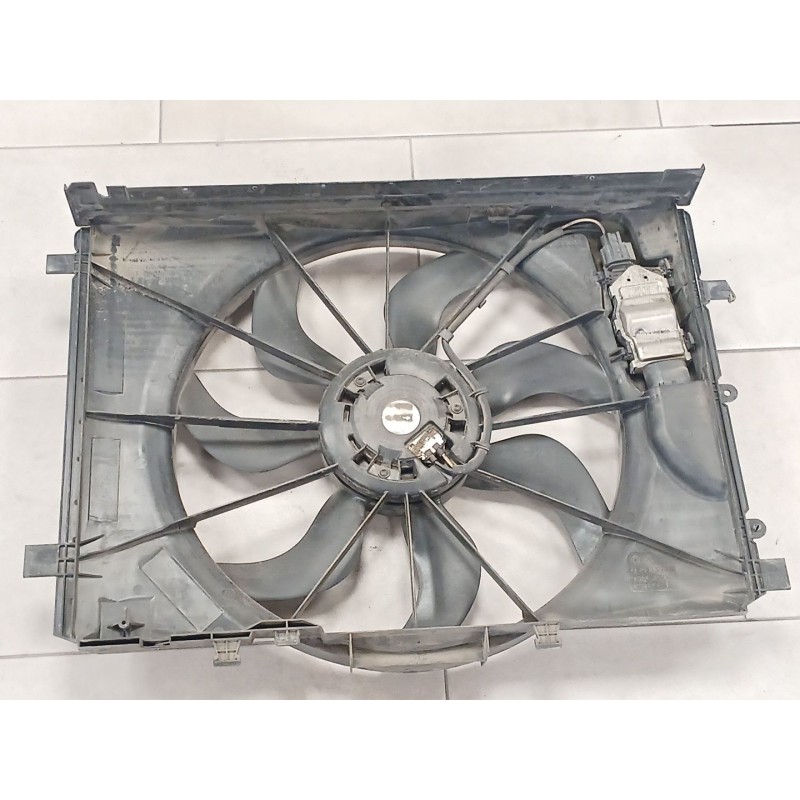 Recambio de electroventilador para mercedes-benz clase a (w176) a 180 cdi (176.000) referencia OEM IAM A2465000064 3136613373 