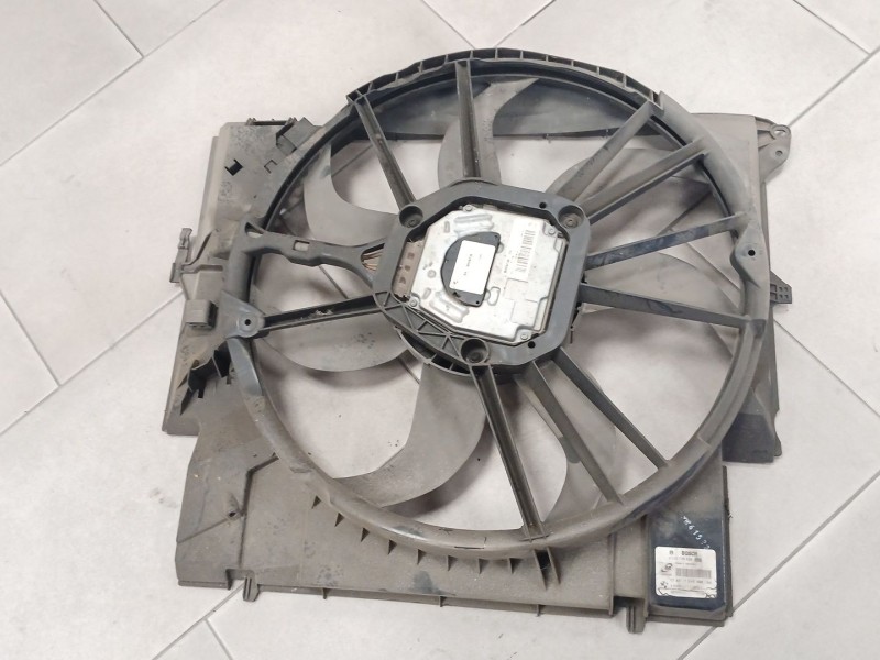 Recambio de electroventilador radiador aire acondicionado para bmw serie 3 coupe (e92) 335i referencia OEM IAM 0130706839 113732