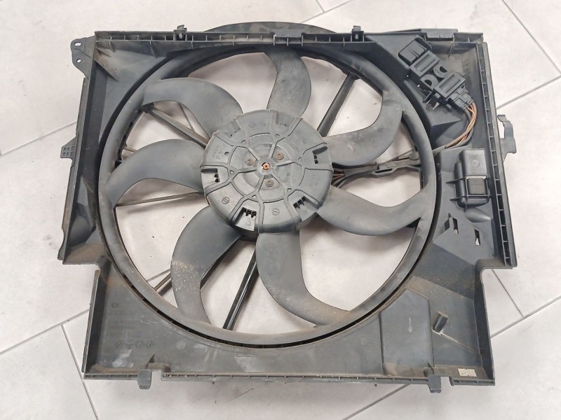 Recambio de electroventilador radiador aire acondicionado para bmw serie 3 coupe (e92) 335i referencia OEM IAM 0130706839 113732