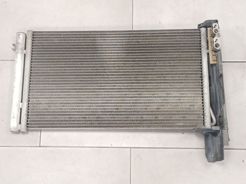 Recambio de condensador / radiador aire acondicionado para bmw serie 3 coupe (e92) 335i referencia OEM IAM 3213311 916952602 110
