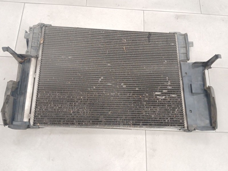 Recambio de condensador / radiador aire acondicionado para mercedes-benz clase a (w176) a 180 cdi (176.000) referencia OEM IAM A