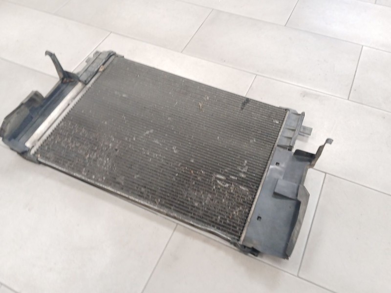 Recambio de condensador / radiador aire acondicionado para mercedes-benz clase a (w176) a 180 cdi (176.000) referencia OEM IAM A