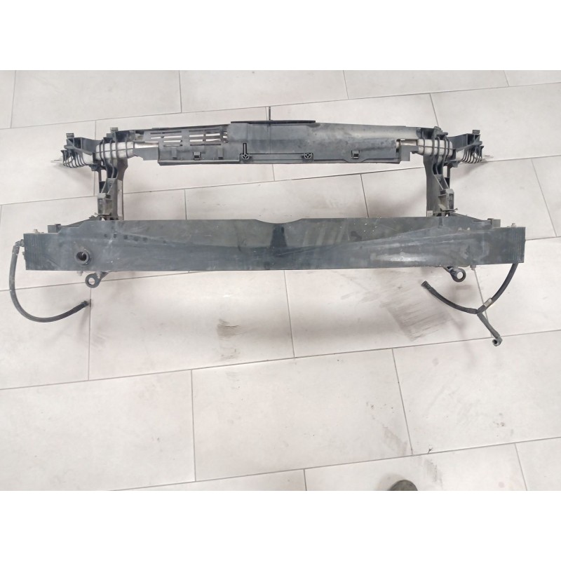 Recambio de refuerzo paragolpes delantero para mercedes-benz clase a (w176) a 180 cdi (176.000) referencia OEM IAM A2466200315  