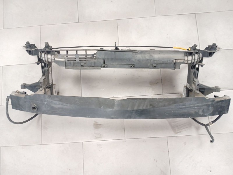 Recambio de refuerzo paragolpes delantero para mercedes-benz clase a (w176) a 180 cdi (176.000) referencia OEM IAM A2466200315  