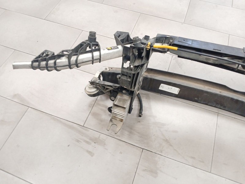 Recambio de refuerzo paragolpes delantero para mercedes-benz clase a (w176) a 180 cdi (176.000) referencia OEM IAM A2466200315  