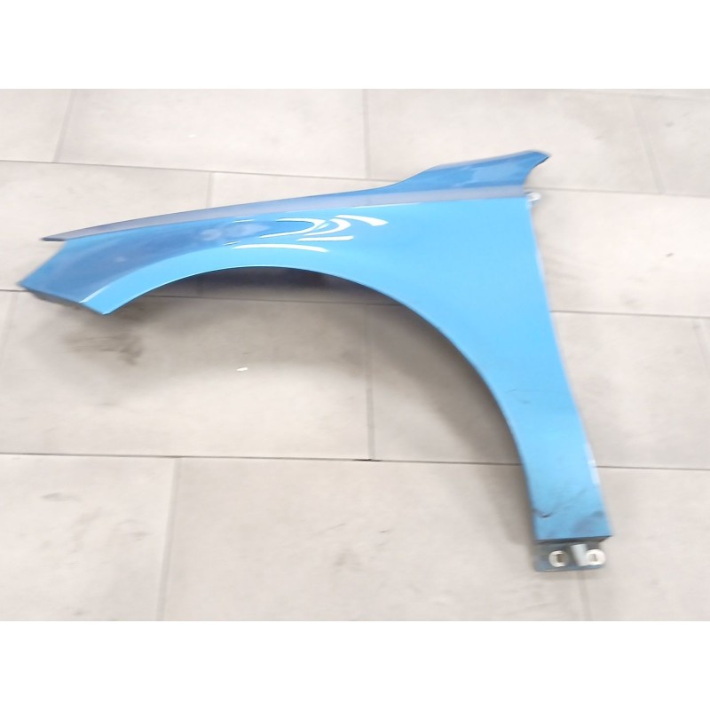 Recambio de aleta delantera izquierda para mercedes-benz clase a (w176) a 180 cdi (176.000) referencia OEM IAM   