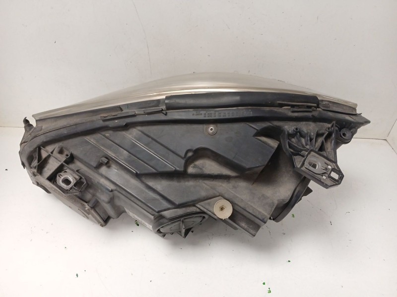 Recambio de faro derecho para mercedes-benz clase a (w176) a 180 cdi (176.000) referencia OEM IAM A1669002800 130732931201 A1768