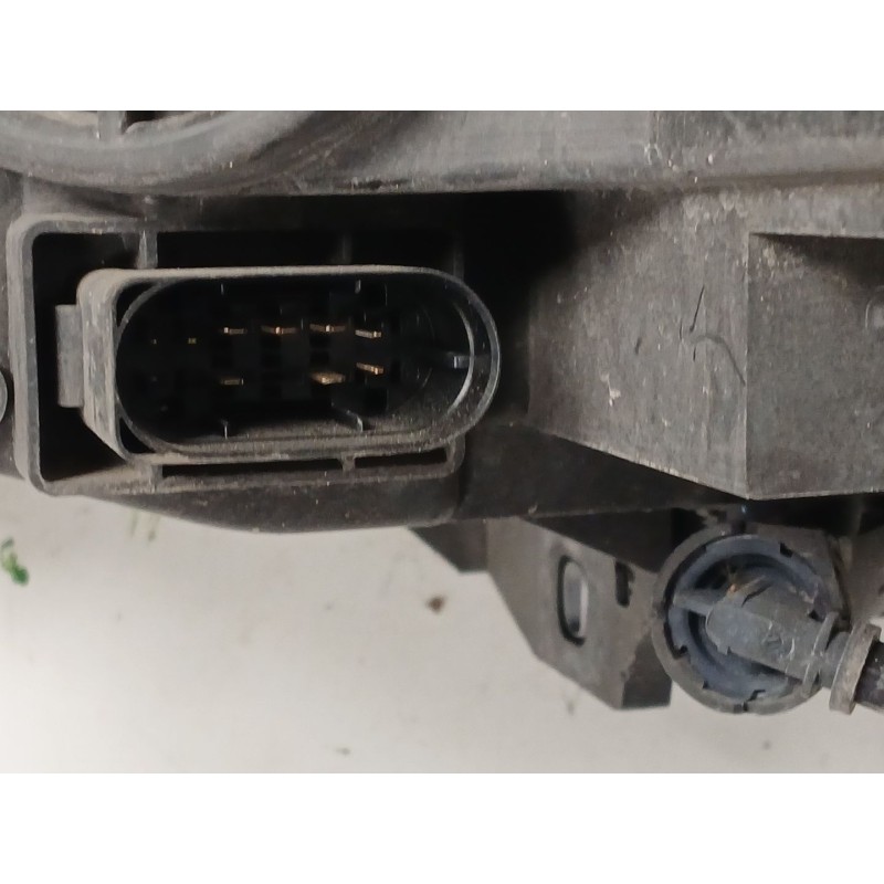 Recambio de faro derecho para mercedes-benz clase a (w176) a 180 cdi (176.000) referencia OEM IAM A1669002800 130732931201 A1768