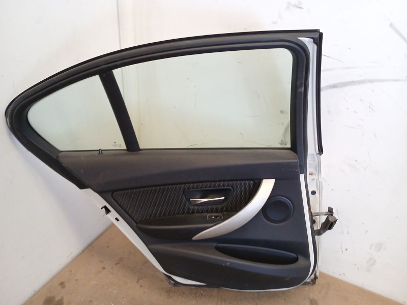 Recambio de puerta trasera izquierda para bmw 3 (f30, f80) 320 d referencia OEM IAM   