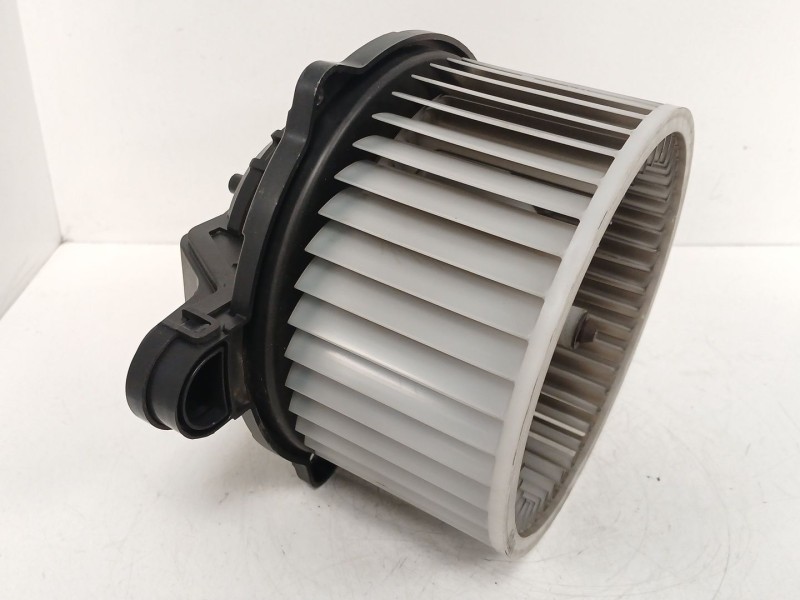 Recambio de motor calefaccion para kia cee´d (jd) 1.6 crdi 110 referencia OEM IAM 00S382474  