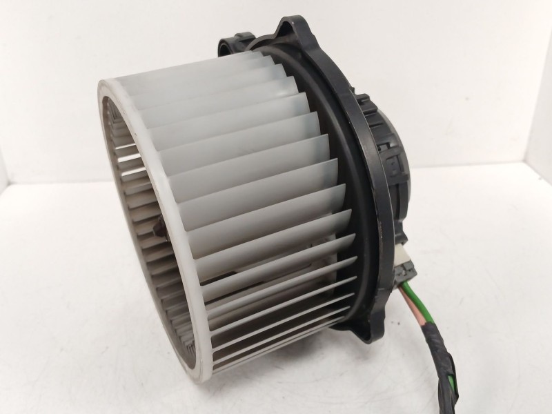 Recambio de motor calefaccion para kia cee´d (jd) 1.6 crdi 110 referencia OEM IAM 00S382474  