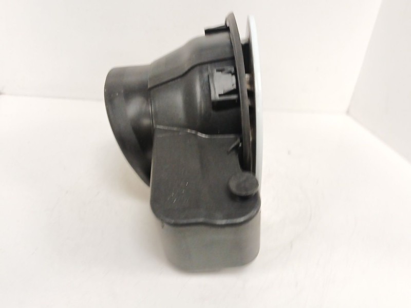 Recambio de tapa exterior combustible para kia cee´d (jd) 1.6 crdi 110 referencia OEM IAM   