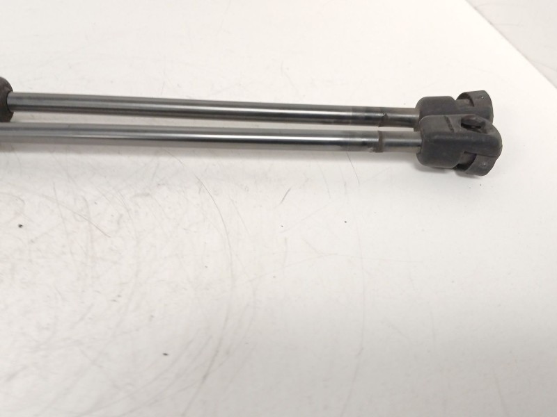 Recambio de amortiguadores maletero / porton para kia cee´d (jd) 1.6 crdi 110 referencia OEM IAM 81770A2000 81780A2000 