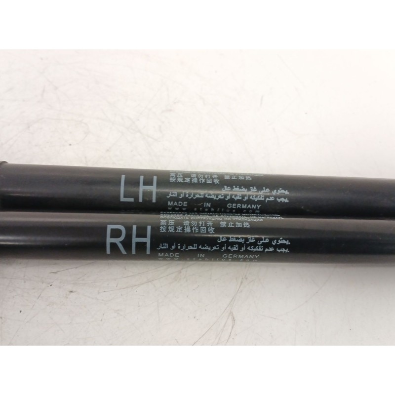 Recambio de amortiguadores maletero / porton para kia cee´d (jd) 1.6 crdi 110 referencia OEM IAM 81770A2000 81780A2000 