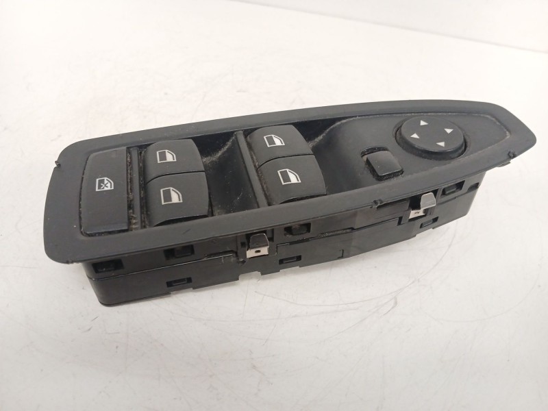 Recambio de mando elevalunas delantero izquierdo para bmw 3 (f30, f80) 320 d referencia OEM IAM 728383206 920810901 