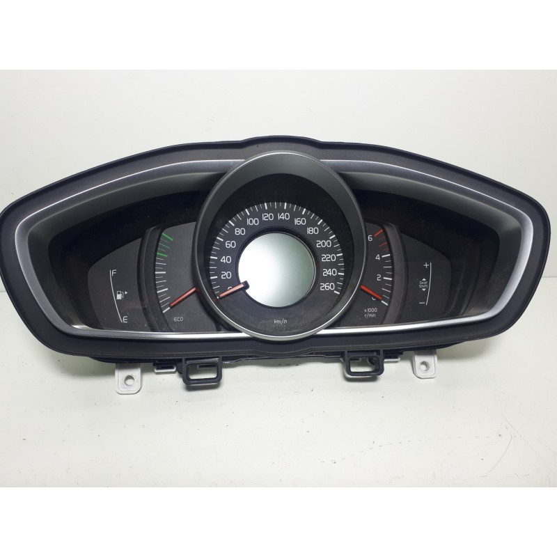 Recambio de cuadro instrumentos para volvo v40 cross country basis referencia OEM IAM 31412873  