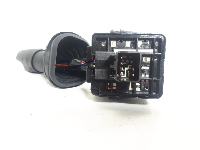 Recambio de mando limpia para chevrolet captiva 2.2 vcdi ltz referencia OEM IAM 202005410  