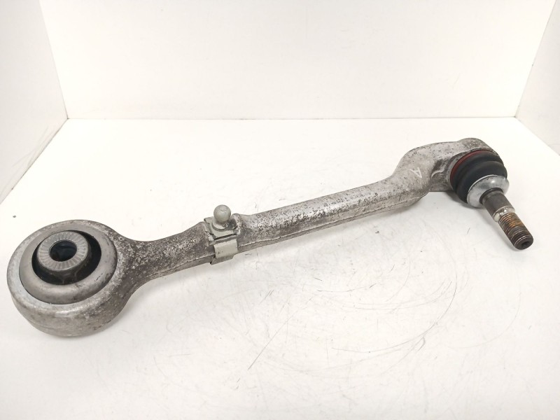 Recambio de brazo suspension inferior delantero izquierdo para bmw 3 (f30, f80) 320 d referencia OEM IAM 6852991  