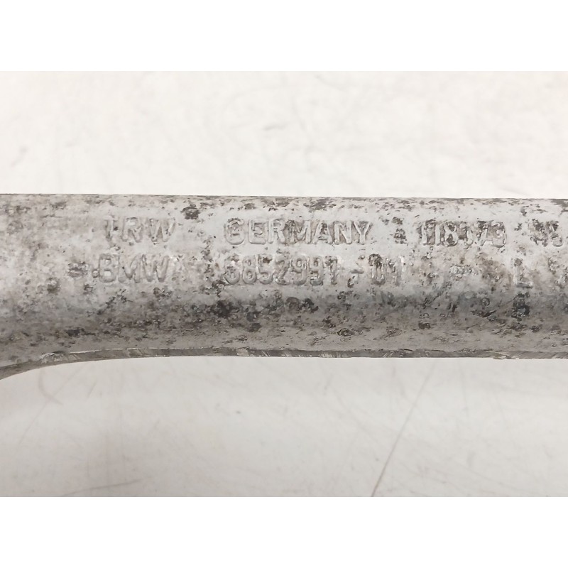 Recambio de brazo suspension inferior delantero izquierdo para bmw 3 (f30, f80) 320 d referencia OEM IAM 6852991  