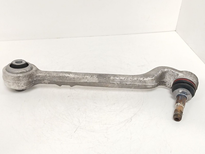 Recambio de brazo suspension inferior delantero derecho para bmw 3 (f30, f80) 320 d referencia OEM IAM 6852992  