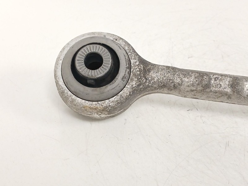 Recambio de brazo suspension inferior delantero derecho para bmw 3 (f30, f80) 320 d referencia OEM IAM 6852992  