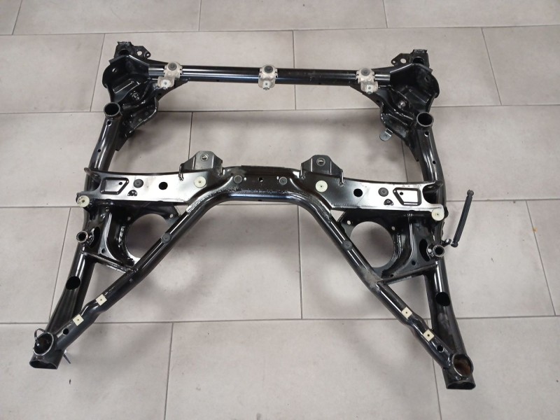 Recambio de puente delantero para bmw 3 (f30, f80) 320 d referencia OEM IAM   