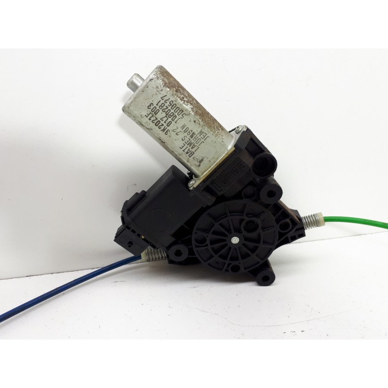 Recambio de elevalunas delantero derecho para opel corsa d catch me referencia OEM IAM 3K2021F 72017003 