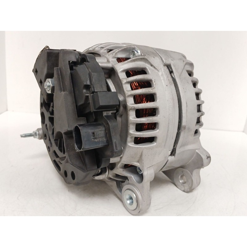 Recambio de alternador para seat ibiza iv st (6j8, 6p8) 1.6 tdi referencia OEM IAM 113992 F032113992 