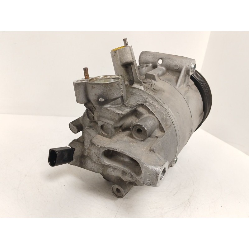 Recambio de compresor aire acondicionado para seat ibiza iv st (6j8, 6p8) 1.6 tdi referencia OEM IAM 5K0820803E 01135153757D 