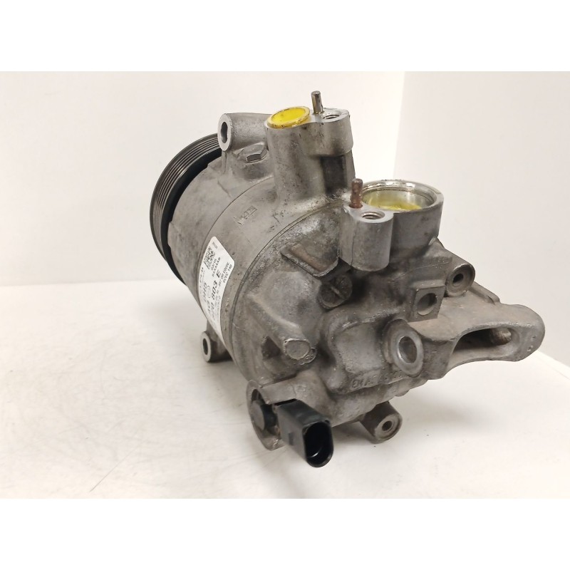 Recambio de compresor aire acondicionado para seat ibiza iv st (6j8, 6p8) 1.6 tdi referencia OEM IAM 5K0820803E 01135153757D 