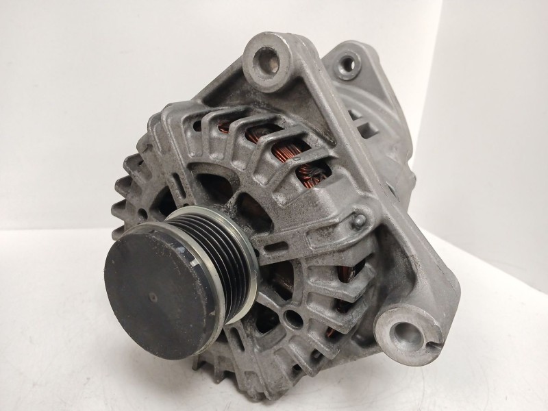 Recambio de alternador para bmw 3 (f30, f80) 320 d referencia OEM IAM   