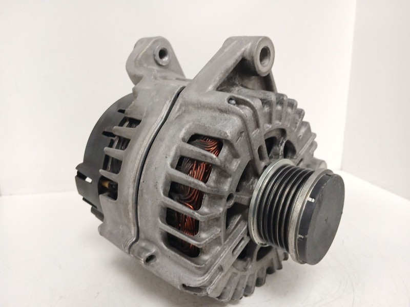 Recambio de alternador para bmw 3 (f30, f80) 320 d referencia OEM IAM   