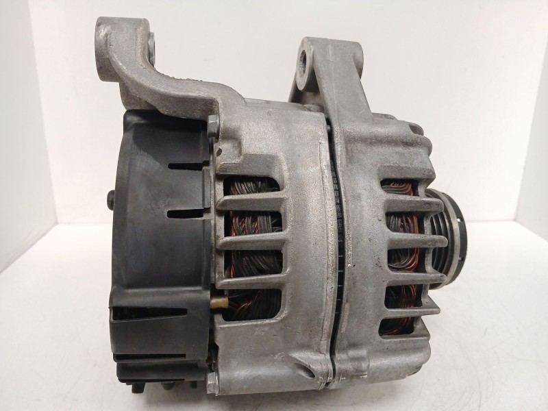 Recambio de alternador para bmw 3 (f30, f80) 320 d referencia OEM IAM   