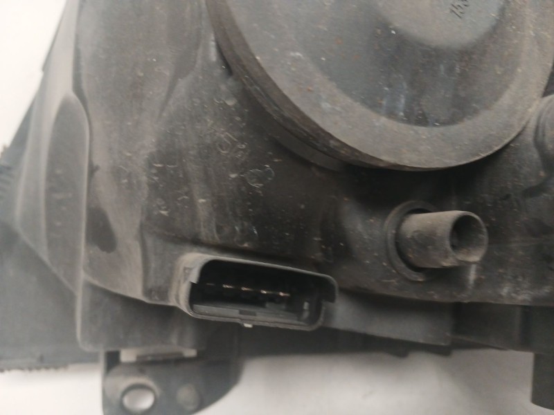 Recambio de faro derecho para renault clio ii furgoneta/hatchback (sb0/1/2_) 1.5 dci (sb3m) referencia OEM IAM   