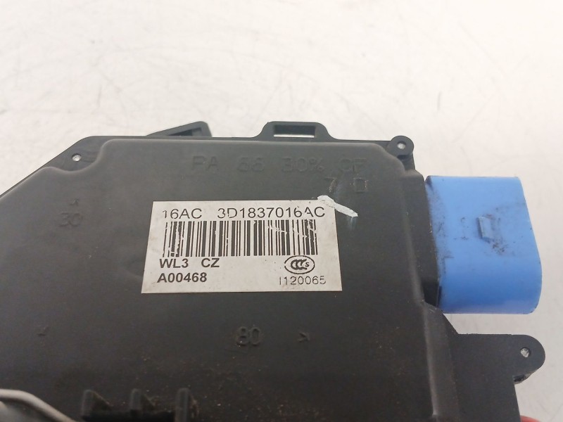 Recambio de cerradura puerta delantera derecha para skoda octavia ii (1z3) 1.6 tdi referencia OEM IAM   