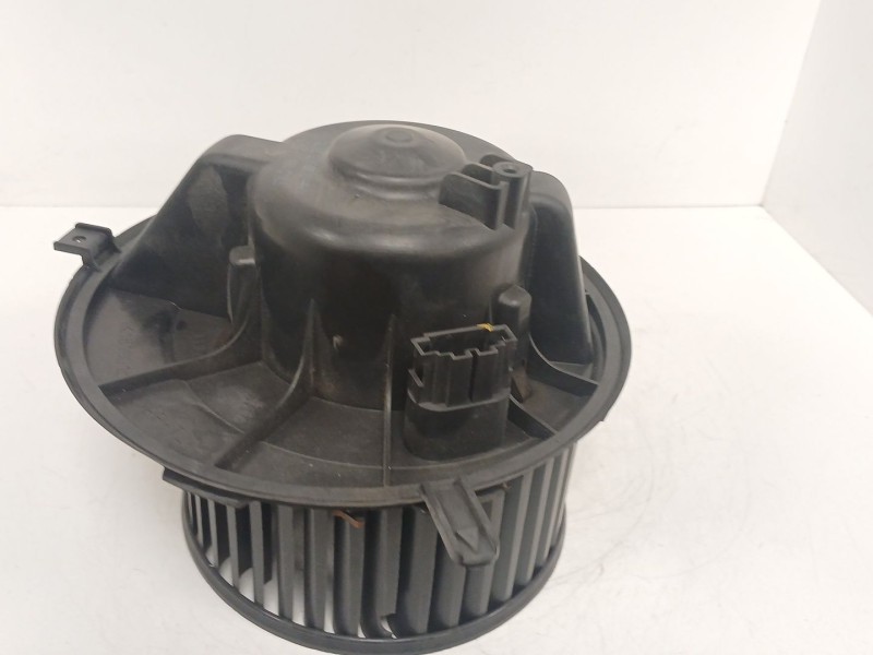 Recambio de motor calefaccion para seat toledo iii (5p2) 2.0 tdi 16v referencia OEM IAM 1K1819015C  