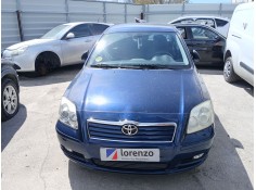 toyota avensis sedán (_t25_) del año 2003