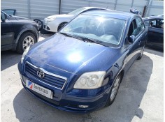 toyota avensis sedán (_t25_) del año 2003 2