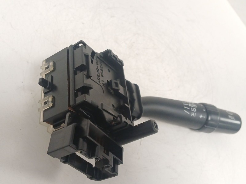 Recambio de mando limpia para toyota avensis sedán (_t25_) 1.8 (zzt251_) referencia OEM IAM 8465205160  