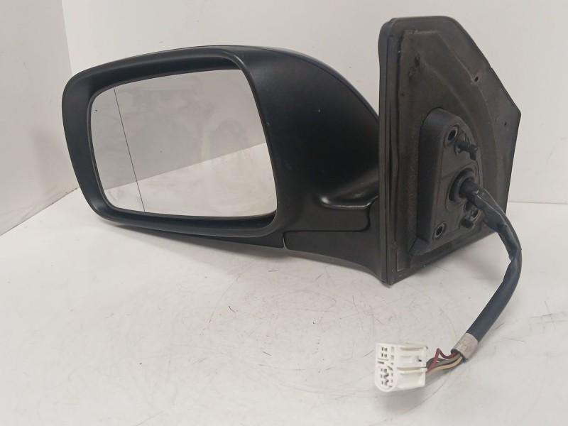 Recambio de retrovisor izquierdo para toyota avensis sedán (_t25_) 1.8 (zzt251_) referencia OEM IAM   