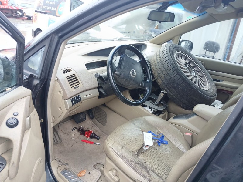 ssangyong rodius i del año 2005