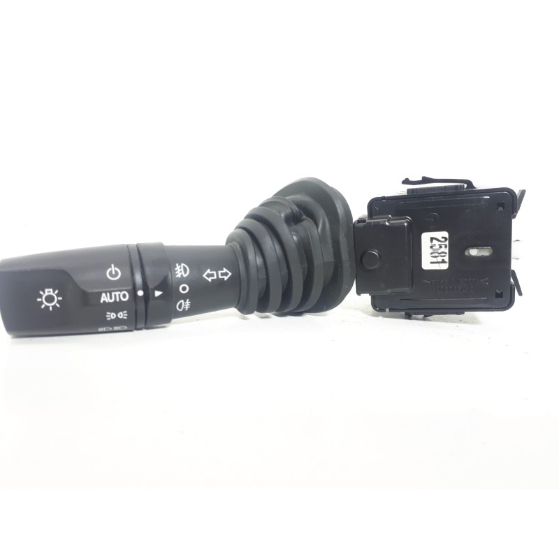 Recambio de mando intermitentes para chevrolet captiva 2.2 vcdi ltz referencia OEM IAM 202005410  