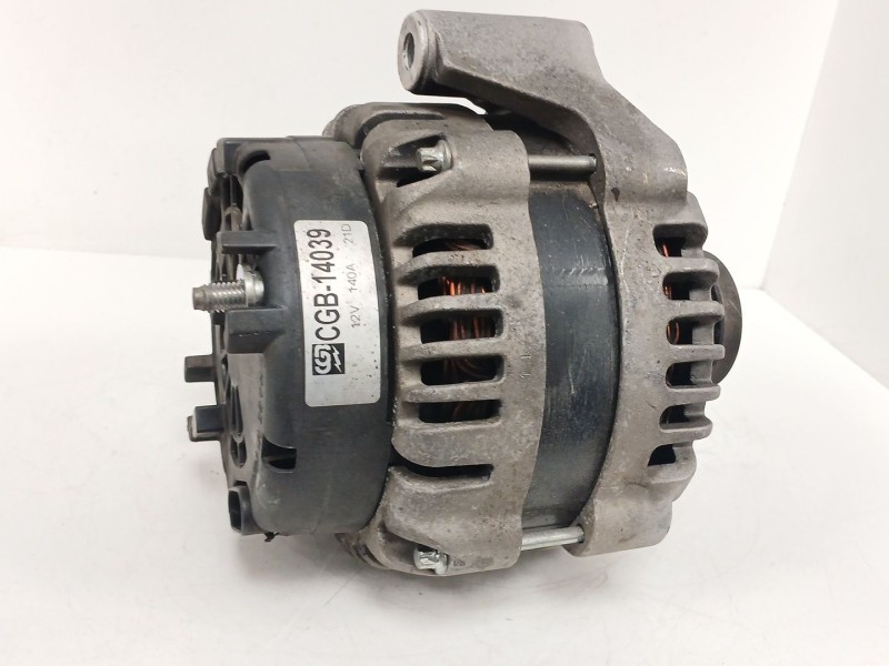 Recambio de alternador para ssangyong rodius i 2.7 xdi referencia OEM IAM CGB14039  