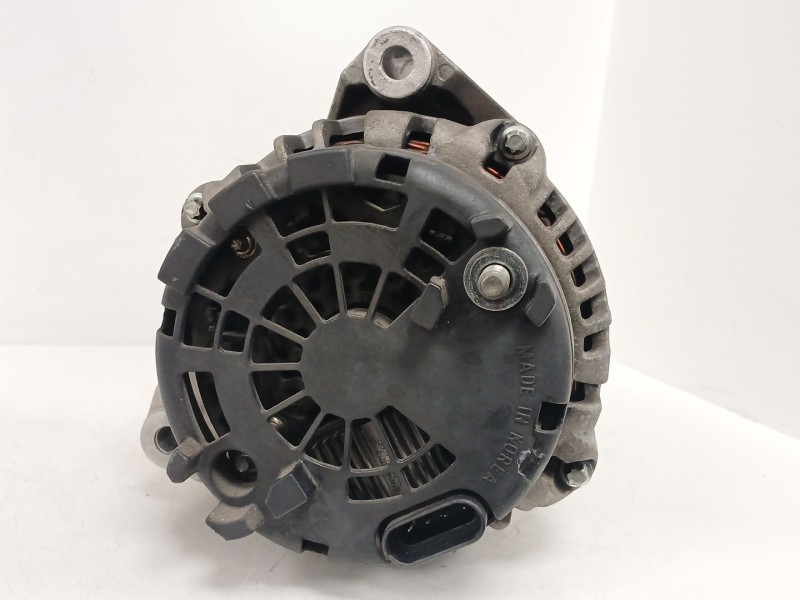 Recambio de alternador para ssangyong rodius i 2.7 xdi referencia OEM IAM CGB14039  