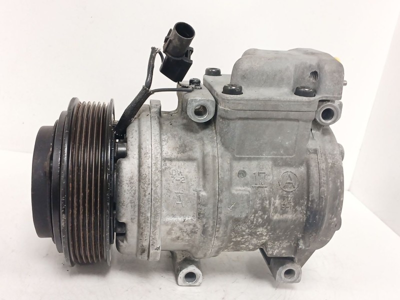 Recambio de compresor aire acondicionado para ssangyong rodius i 2.7 xdi referencia OEM IAM 180500390A  